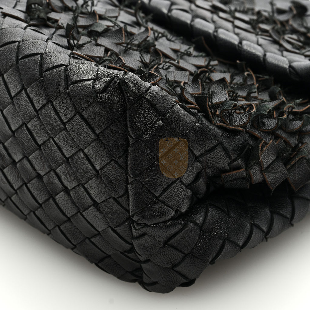 bo*te*ga Ve*ne*ta nappa intrecciato fringe flap black (28*20*10cm)